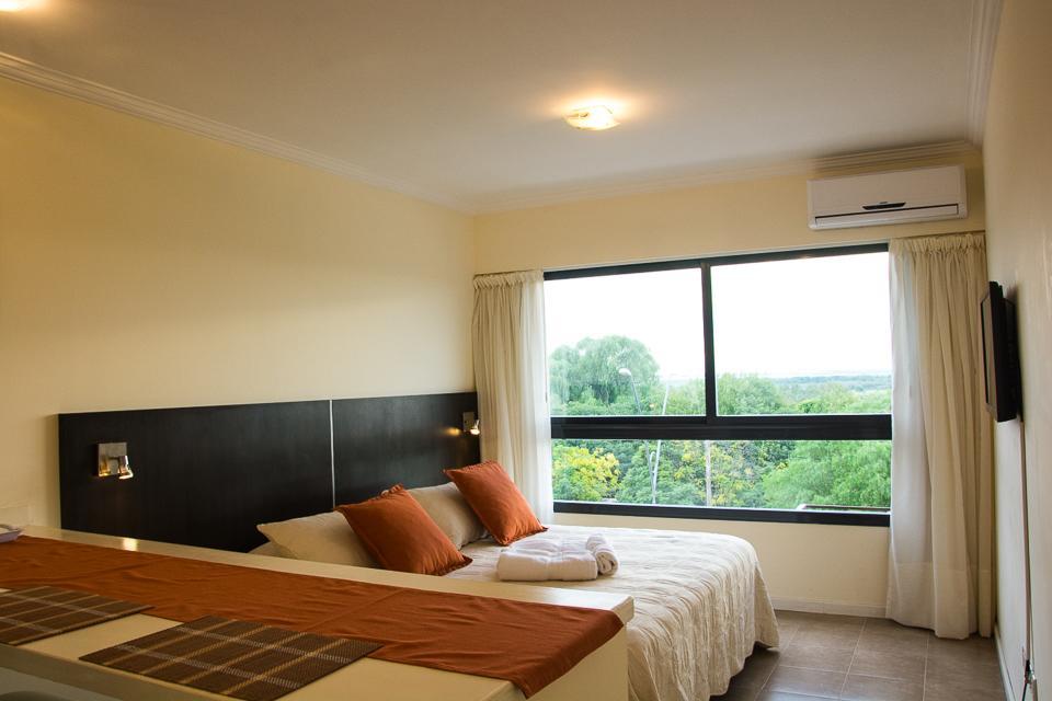 Rio Manso Apartamentos Виктория Екстериор снимка